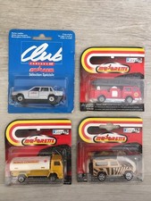 Lot de 4 anciennes voitures Majorette sous Blister
