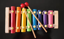 Wooden Xylophone for Kids,Toddler Xylophone Toy with 2 Child Safe Mallets,8 Diat