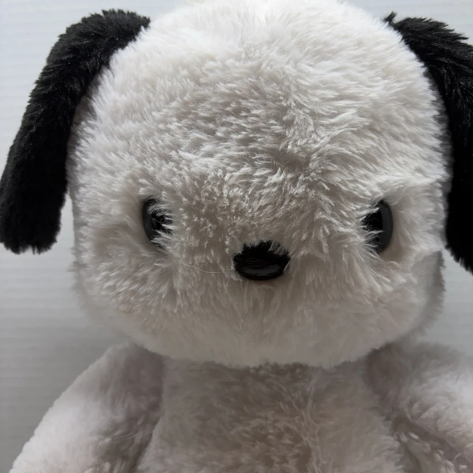 Peluche Build A Bear x Sanrio POCHACCO Colección Hello Kitty & Friends Foto 3 de 4