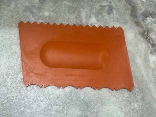 Vtg Tupperware Cake Comb Orange Decorating Tool Frosting Scraper Scalloped Edge - Picture 6 of 7