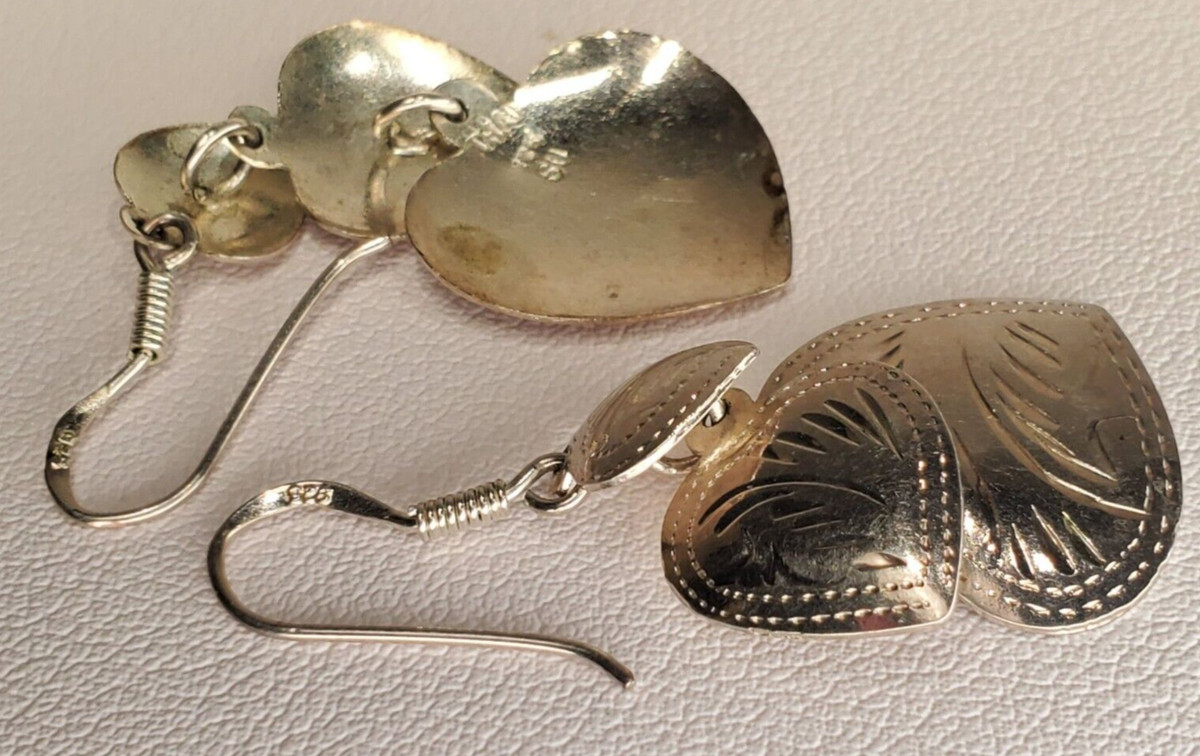 Antique Vintage Dainty Sterling Silver 925 Etched Hearts Dangle Peirce Earrings View 6
