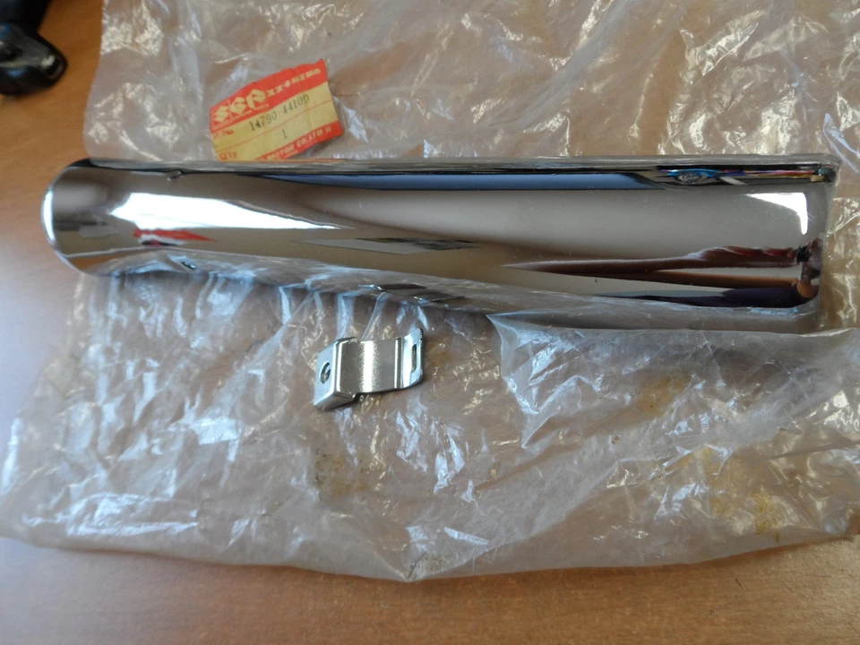 Новый из старых запасов оригинальный производитель Suzuki хромированный чехол для левого глушителя 1980-1982 GS450EX GS450SX 14790-44100 - Изображение 4 из 4