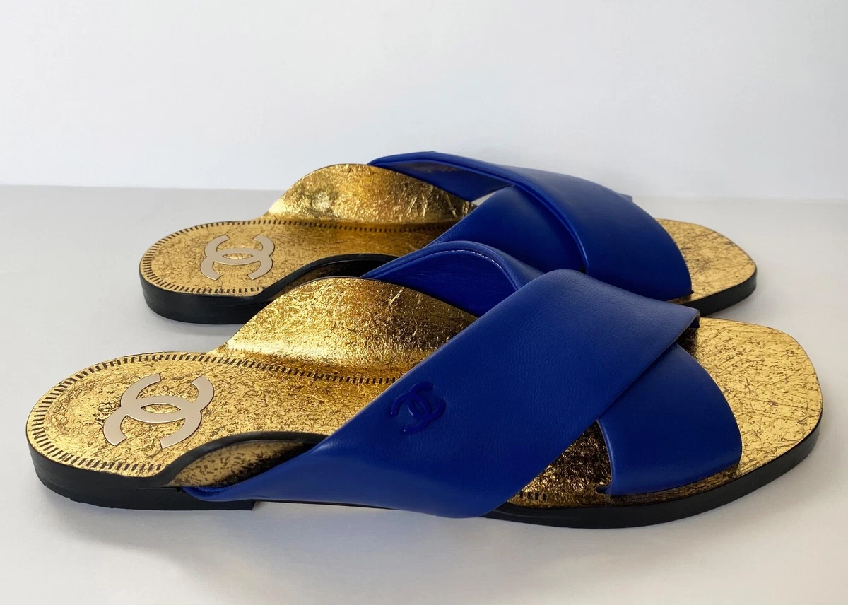 $975 19A CHANEL DARK BLUE LAMBSKIN GOLD MULES SLIDES FLATS SANDALS 37