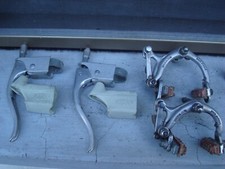 Freni Universal mod. 50 (I tipo), brev. 453949, leve Universal