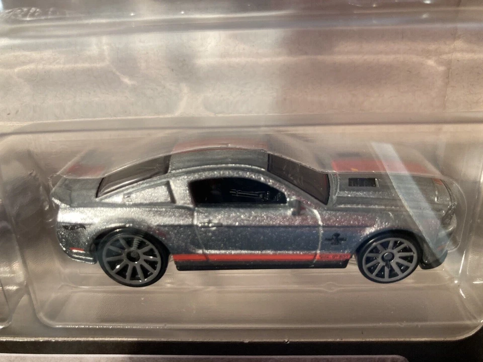 Hot wheels ZAMAC collectors box set x 6 cars BMW M2 Datsun Bluebird Ford Mustang - Image 4 of 4