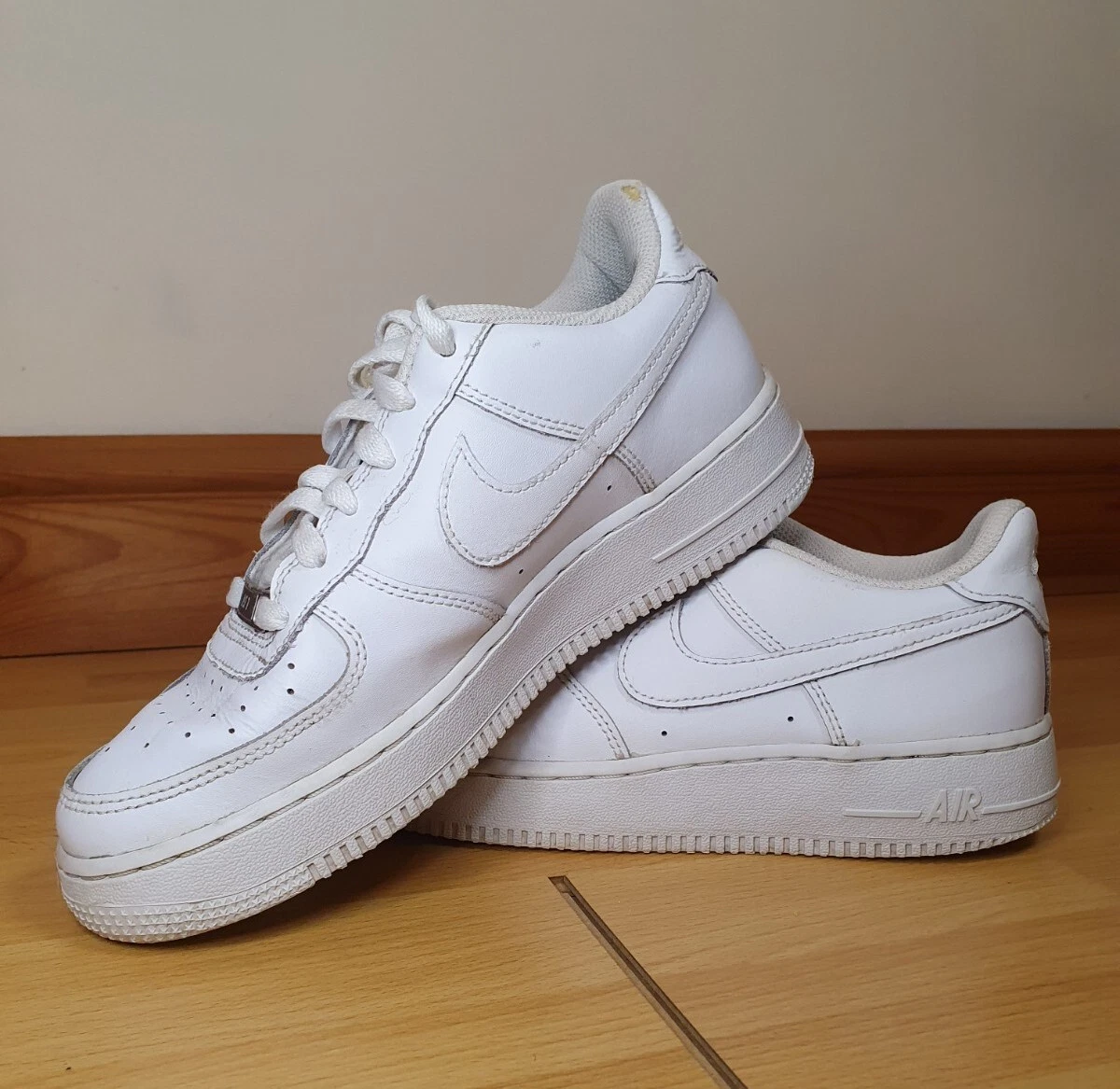 White trainers cheap 5.5