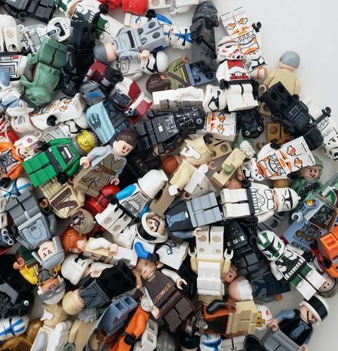 Lot of 4 Random Lego Star Wars Minifigures Mystery Grab Bag Blind Bag - Picture 2 of 5