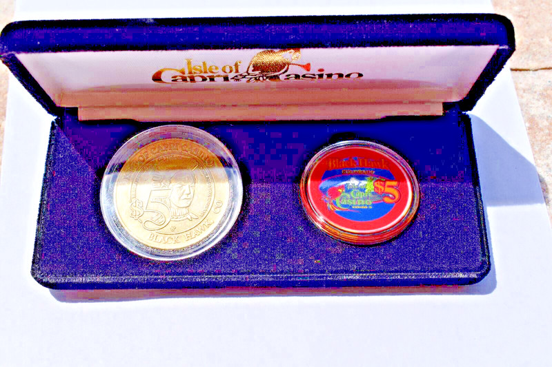 ISLE OF CAPRI CASINO BLACK HAWK COLORADO CASINO CHIP/TOKEN SET