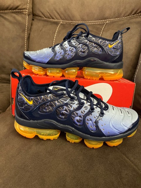air vapormax plus geometric obsidian laser orange