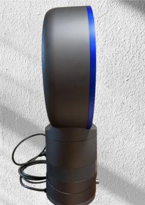 中古品【dyson ダイソン】AM01 テーブルファン25cm・サテンブルー 中古品【dyson ダイソン】AM01 テーブルファン25cm・サテン