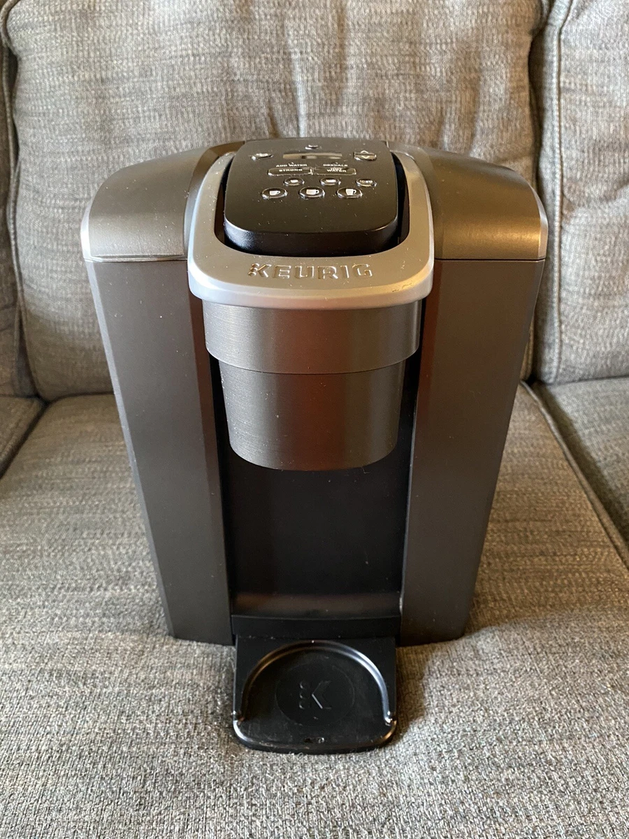 Keurig K-Elite Single Serve K-Cup Pod Programmable Coffeemaker (Brushed  Silver)