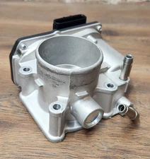 Electronic Throttle Body For Nissan Versa Versa Note 1.6L