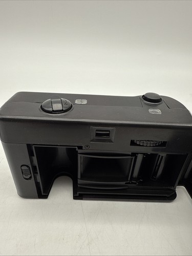 Vintage 35 MM Focus Free Camera w/ Electronic Flash, Original Box & Carry Case - Picture 6 of 11