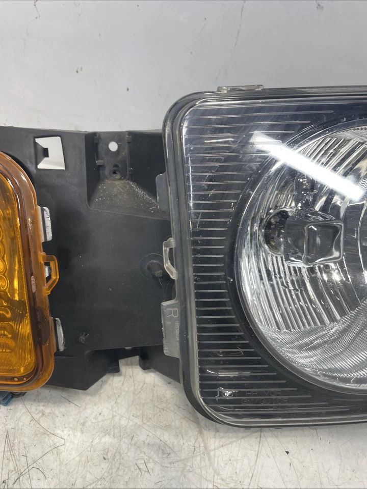 FARO DELANTERO IZQUIERDO HUMMER H3T 2006-2010 Y LUZ INTERMITENTE LÁMPARA OEM Foto 4 de 4