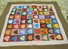 NEW PATCHCRAFT PATCHWORK HEARTS SMALL WALL HANGING QUILT 18" BY 18"