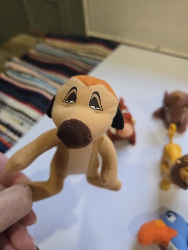 Lot of 11 Lion King Assorted 3"Plush (8) and Plastic Characters - Picture 6 of 12