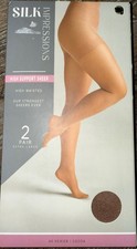 Silk Impressions  2 Pair Women's Pantyhose Cocoa 40 Denier Sheer  M