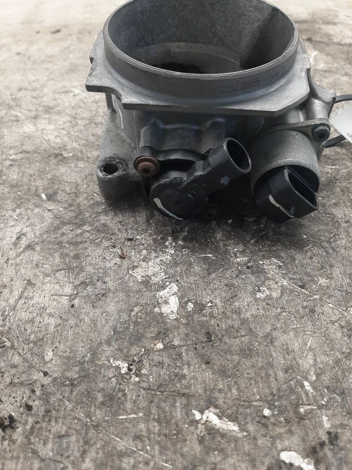 2001-2007 CHEVY EXPRESS 1500 VAN Throttle Body Valve Assembly 4.3L ID 12595276 - Image 2 of 4