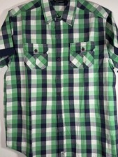 Urban Spirit green and navy plaid short sleeve shirt size M