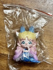 (Solo figura) Pop Mart Hada Zoe SUSURRO DE FLORES DEL ZODIACO Serie Capricornio