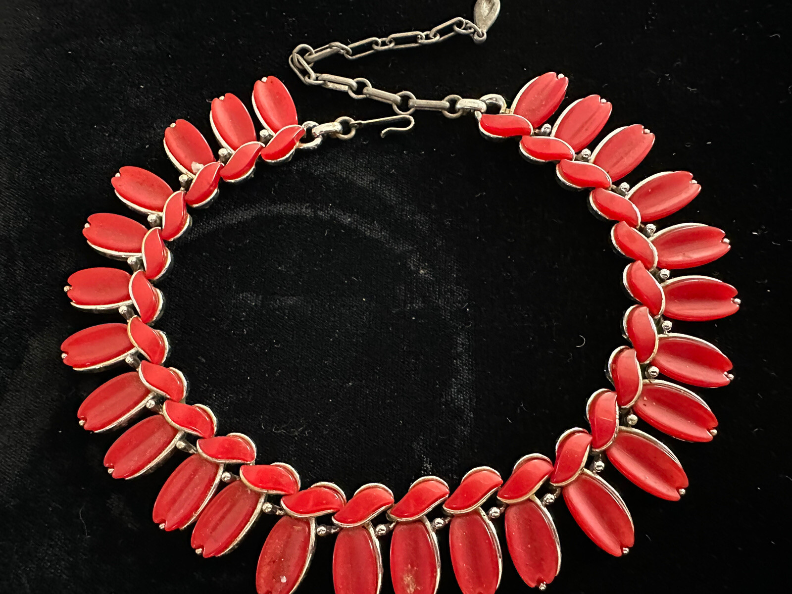 Vintage Signed LISNER Red Thermoset Lucite Choker Necklace eBay