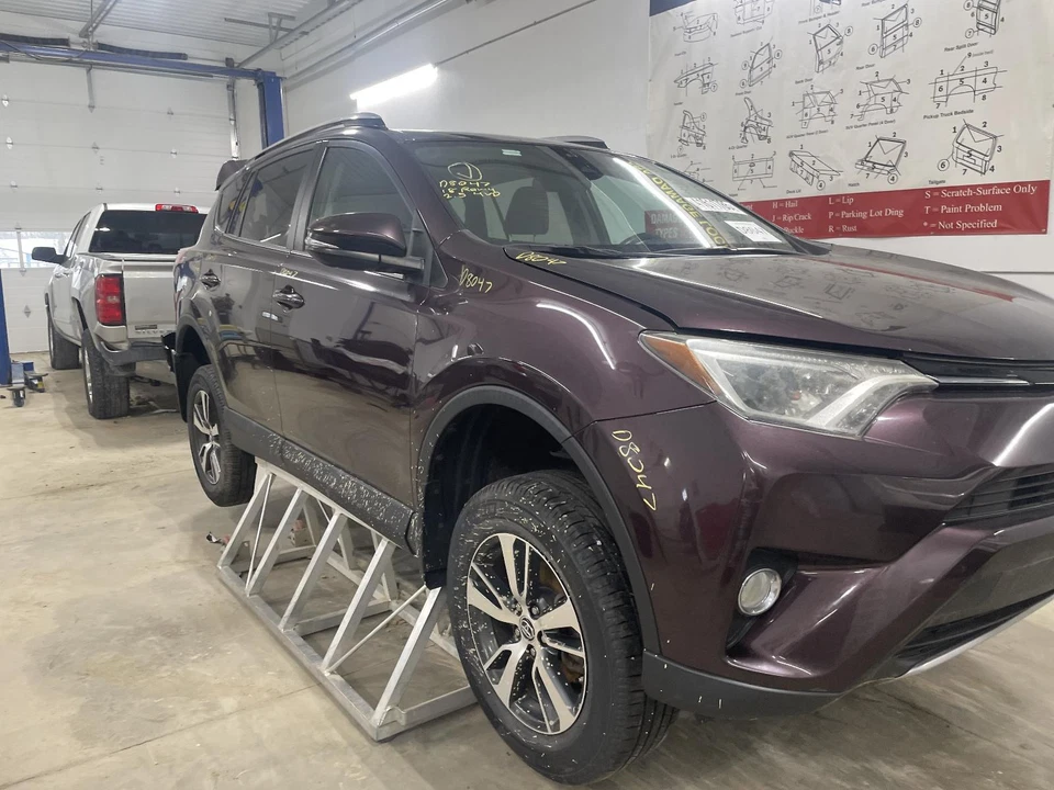 Used Front Left Seat Belt Front fits: 2018 Toyota Rav4 gasoline bucket North Ame - Imagem 4 de 4