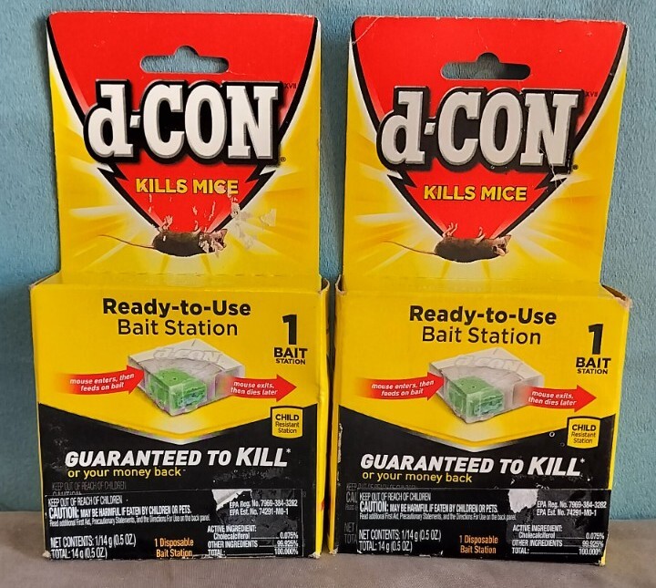 2 Packs D-Con Ready-To-Use Indoor Child Resistant 2-Entry Bait Station Kill Mice