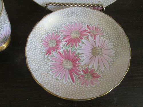 Royal Chelsea England Trio Cup And Saucer Salad Plate Pink Flowers Gold - Picture 5 of 8