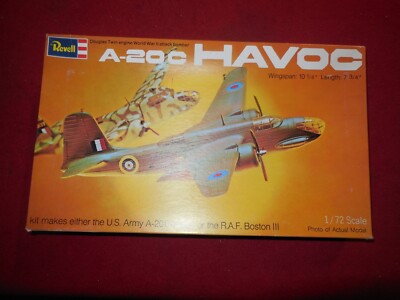 Vintage 1973 issue Revell Douglas Wall A-20C Havoc attack bomber model kit 1/72