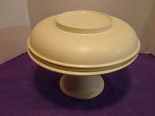 Tupperware 3 Piece Serve It All Pedestal Pie Cake Stand 1531-5 1532-6 1533-5-