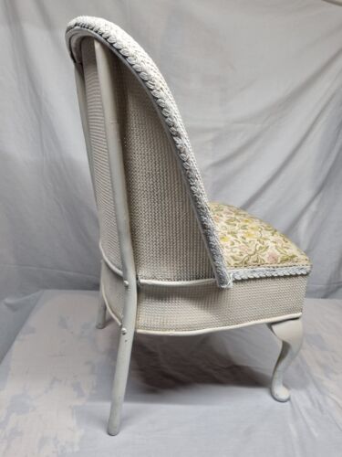 Vintage LLoyd Loom Style Chair in White Wicker & Multi-Colour Cushioned Seat - Picture 3 of 17