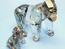 Swarovski SCS Endangered Gorilla Mom & Baby Cub 2009 AE # 952504