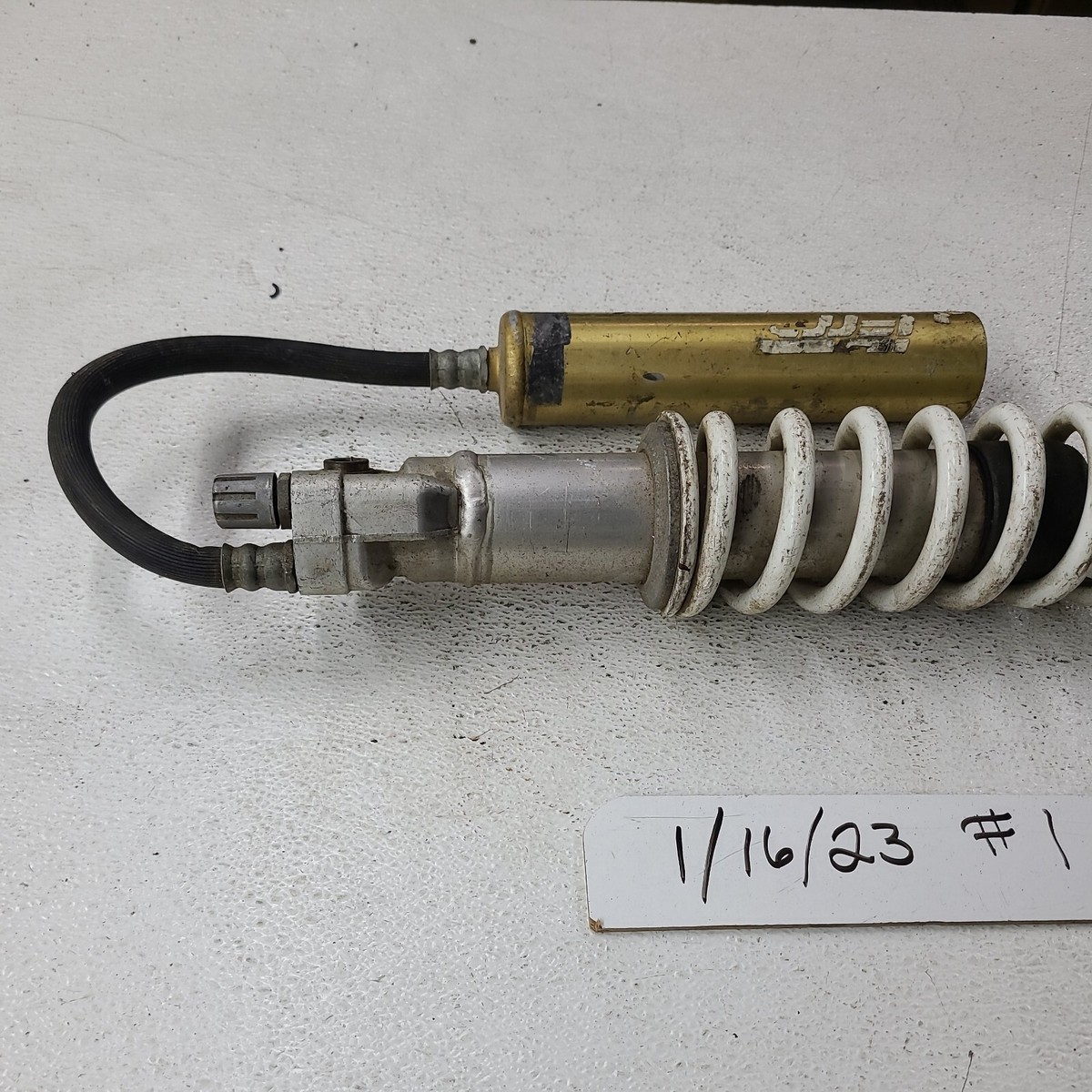 s-l1200.jpg s-l1200.jpg