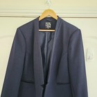 Picture 3 of 10