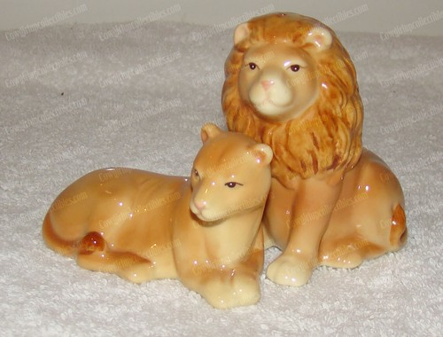Attractives Collection, LION's Salt & Pepper Shakers (11303) Magnetic - Picture 11 of 11