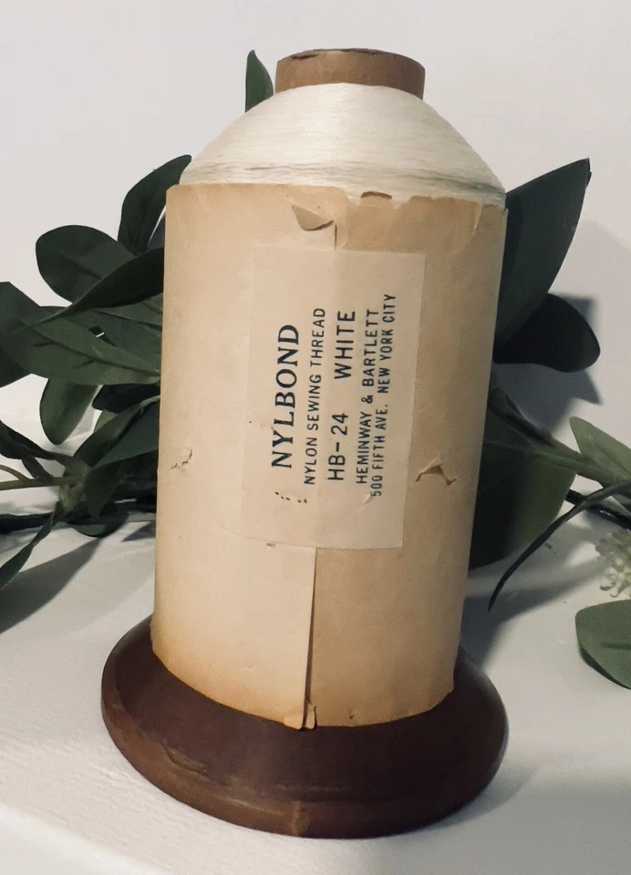 Vintage Heminway & Bartlett 500 Avenue New York City White Nylon Thread Cone New - Image 3 of 4