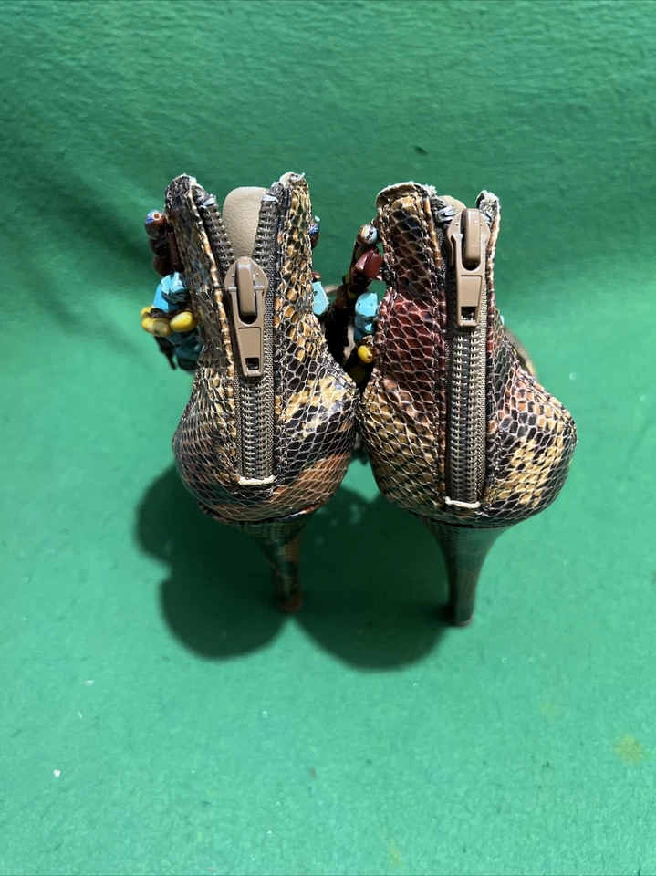 Tacones de aguja Paprika para mujer con tiras punta abierta estampado de serpiente talla 7 nuevos sin caja Foto 2 de 4