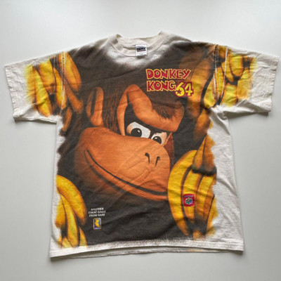 Vintage 90s Donkey Kong 64 AOP Nintendo Video Game Graphic Promo T