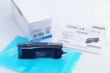 OMRON E3NC-LA54 Amplifier Unit, Light-ON/Dark-ON Selectable Original Packaging, NEW