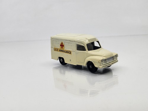 Lomas Ambulance 🔥 "Matchbox" Series No. 14 Made in England By Lesney - Picture 3 of 7