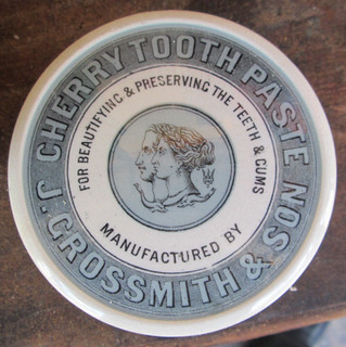 Nice scarcer blue border J. GROSSMITH & SON CHERRY TOOTHPASTE potlid & base