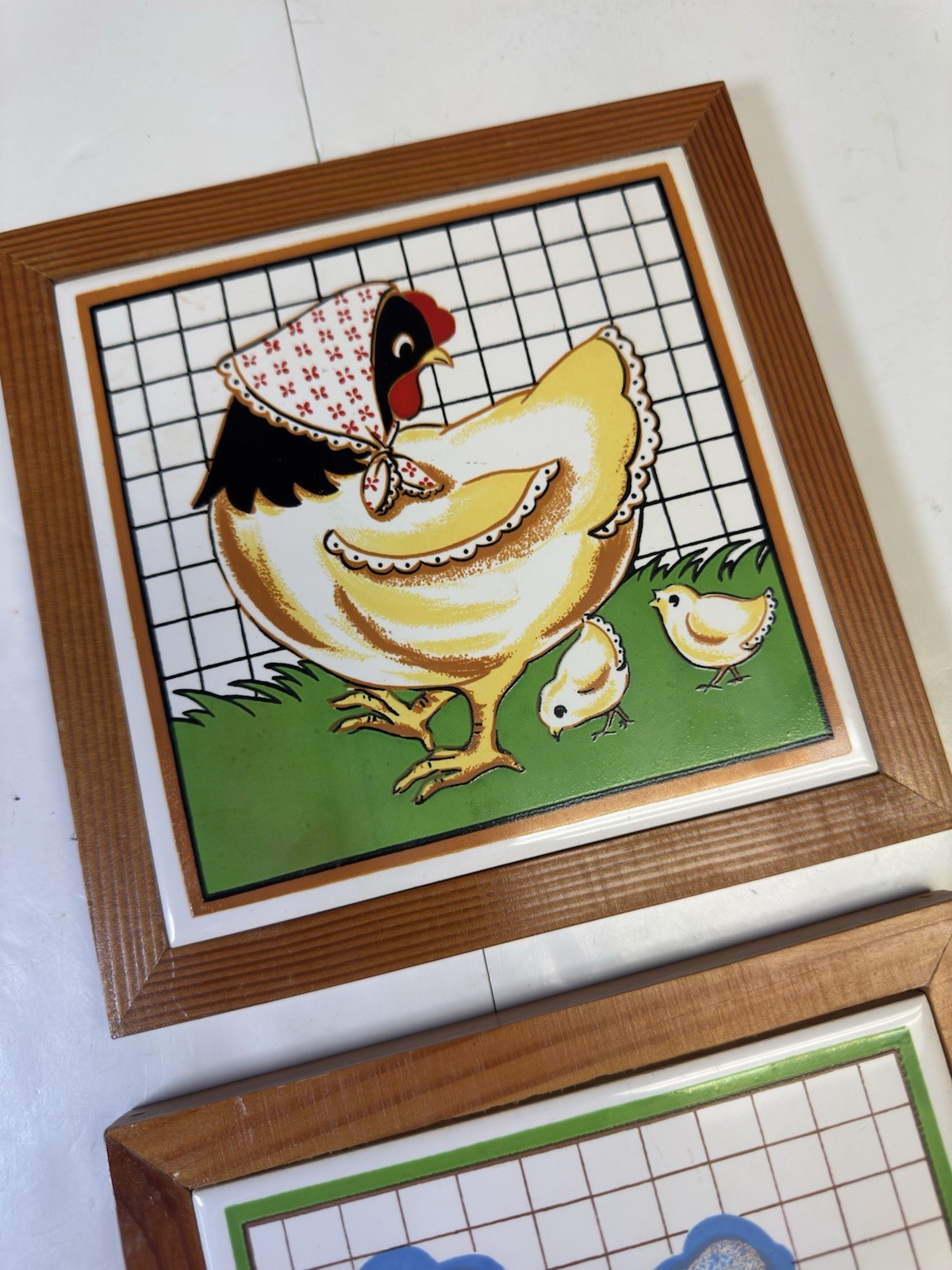 Vintage Farmhouse Hen & Pig Ceramic Wall Art Set 7x7 Country Kitchen
