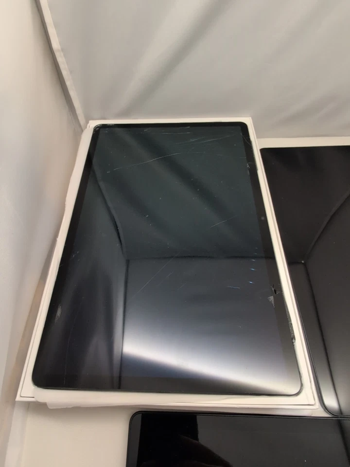 Samsung Tablets Lot Of 3 (Galaxy Tab 8+, A9, & S7 FE) FOR PARTS ONLY read desc. - Image 2 of 4