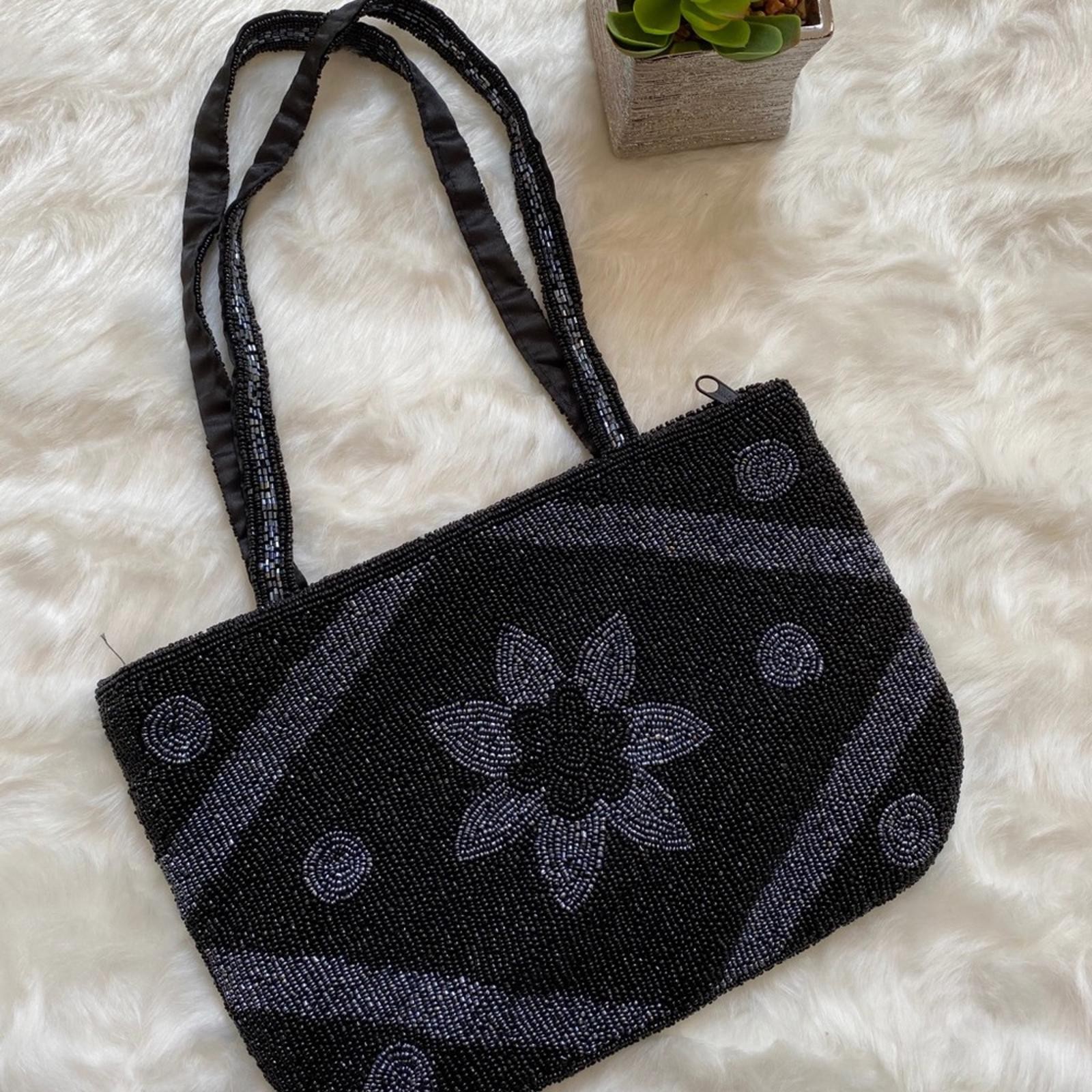 Bead purse - image 1