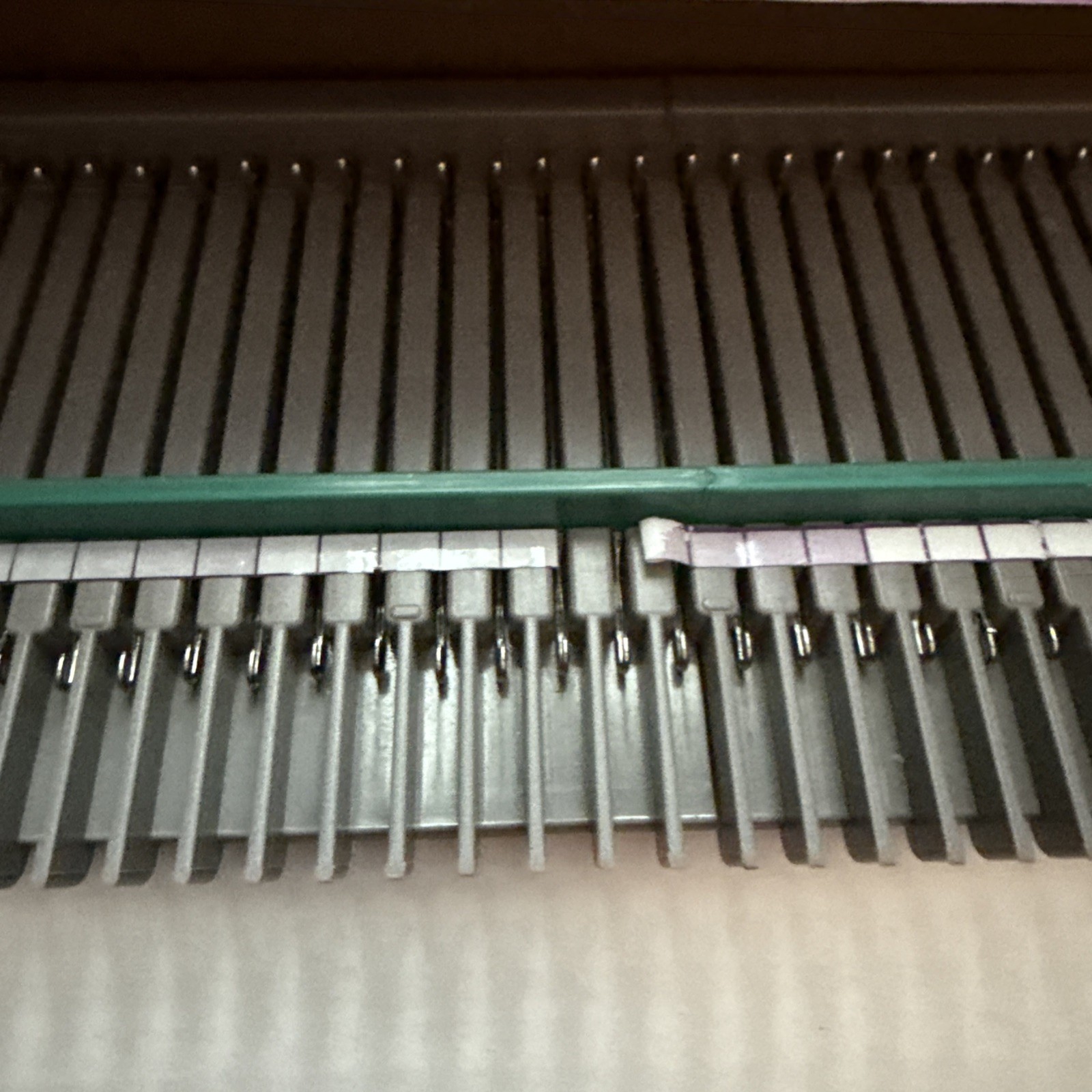 Ultimate Sweater Machine Knitting System Fast & Easy Knitting EUC!