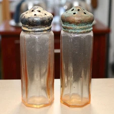 Hazel Atlas Salmon Peach Pink Glass Pair Salt & Pepper Shakers