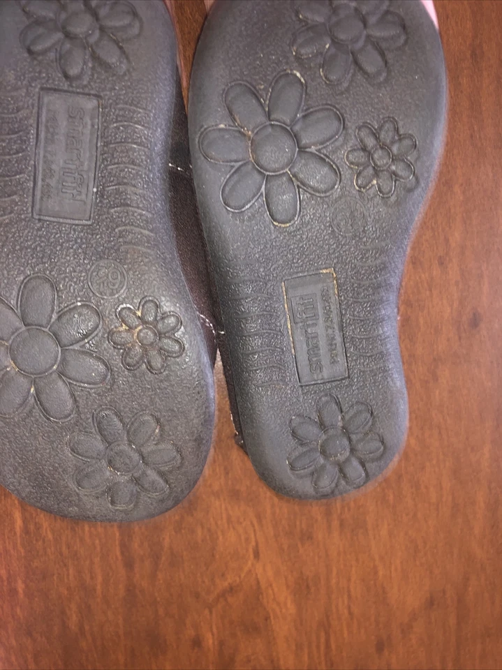 Girls Smart Fit Toddler Sz 6 1/2 Brown Suede Pink Flowers Maryjanes Dress Shoes - Image 4 of 4