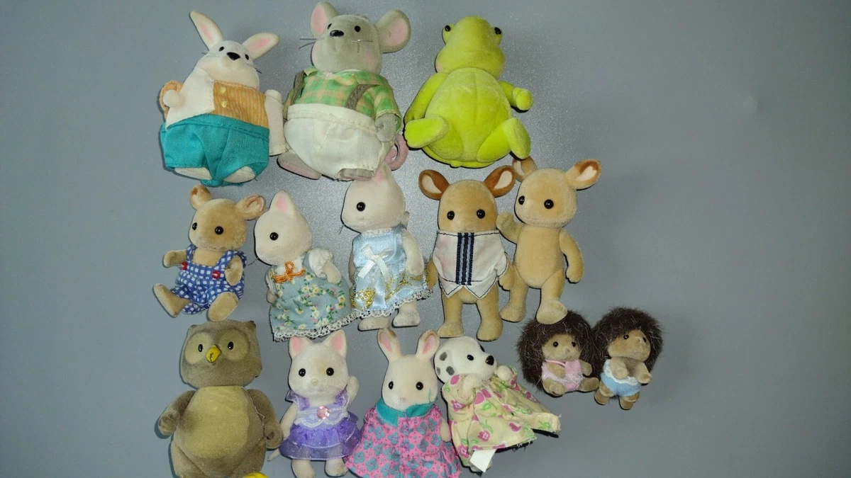 Lot of 14 Lil Calico Critters Animals Lil Woodsies Clothes Nice