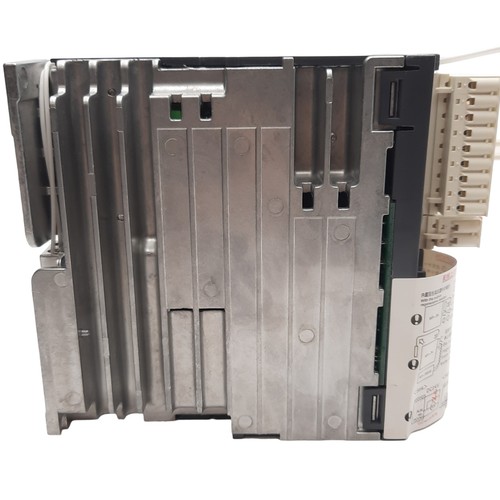 Servo amplificador Mitsubishi MR-JN-20A, 200-230VAC entrada 1 fase, salida 200W - Imagen 5 de 9