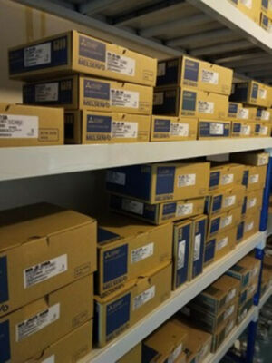 New MITSUBISHI AC Servo Drive MR-J2S-500B AC SERVO Drive
